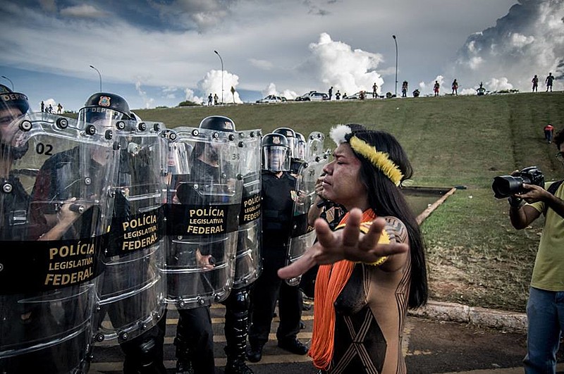 O ano de 2017 foi marcado pela resistência das comunidades tradicionais, povos indígenas e camponeses contra a ofensiva do governo golpista