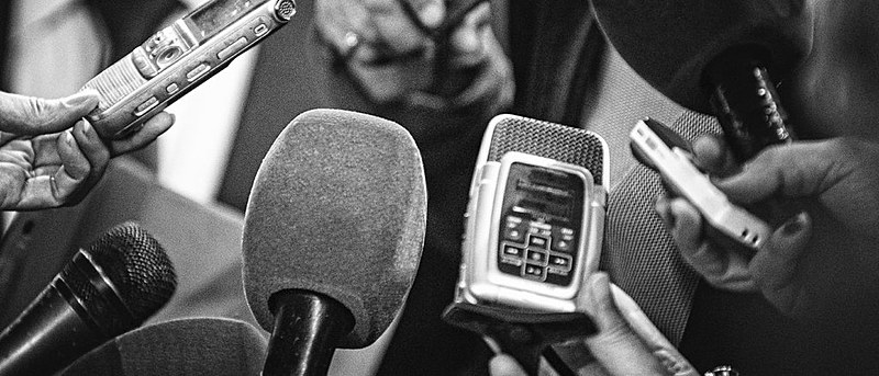 Foram 135 ocorrências de violência - incluindo um assassinato -  que vitimaram 227 jornalistas