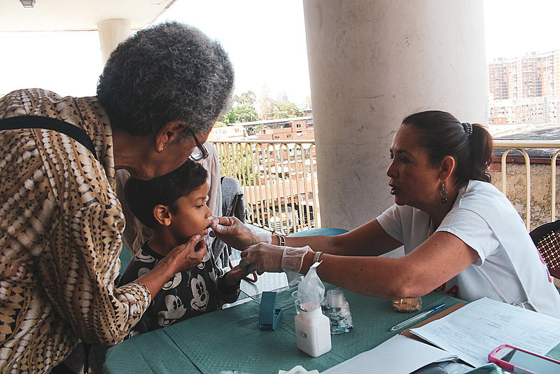 Jornada de Saúde Comunitária da Cruz Vernelha na comunidade Santa Rosa, em Caracas. Organização mantém 2,5 mil colaboradores venezuelanos
