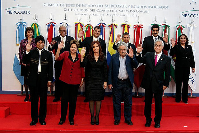 O fortalecimento de instituições regionais como o Mercosul, Unasul e a Celac é um dos principais eixos do plano popular