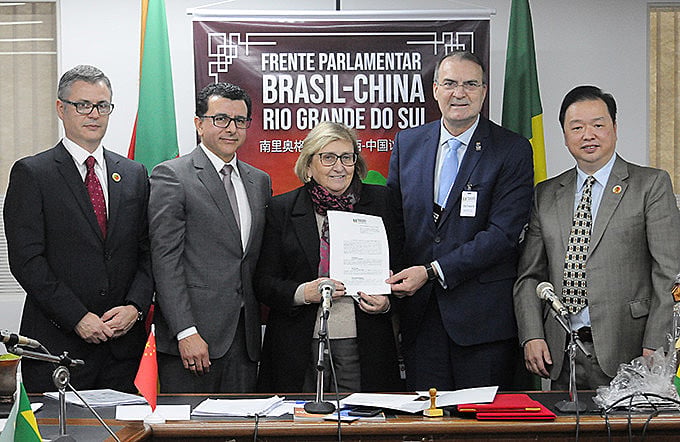 Na ocasião, parlamento assinou termo de cooperação técnica com a UFSM visando aprimorar as relações com o país asiático