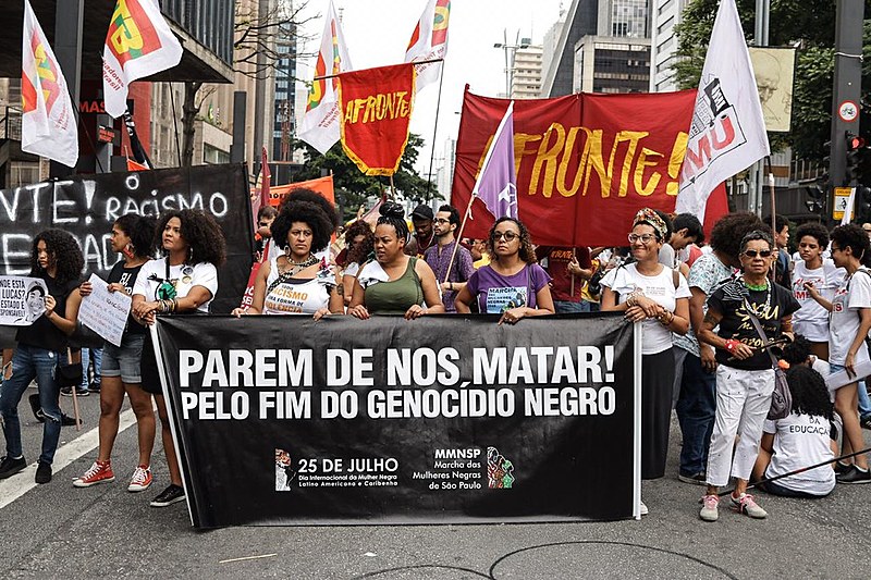 Em São Paulo, a 16ª Marcha da Consciência Negra teve o lema: “Vida, liberdade e futuro, contra o genocídio do povo negro”