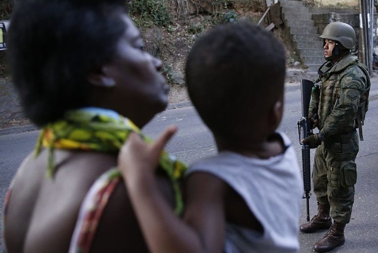 Chacinas no estado do Rio alertam para o genocídio da juventude negra