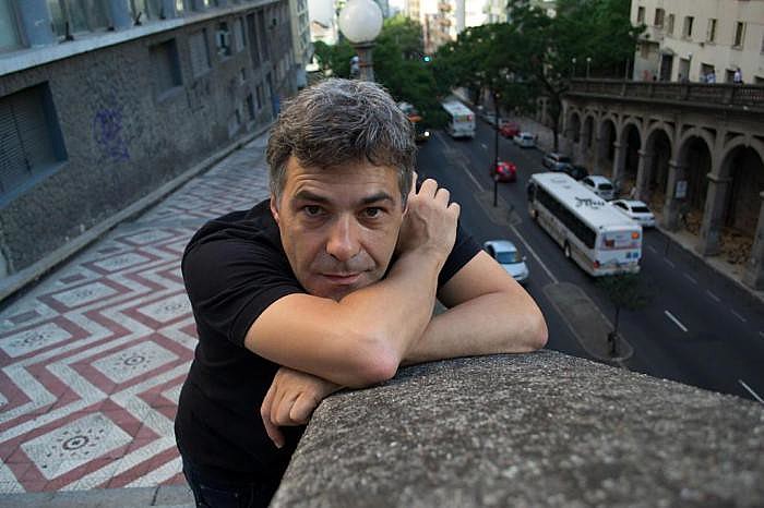 Em entrevista ao Brasil de Fato RS, diretor fala da peça e do atual contexto da cultura no país
