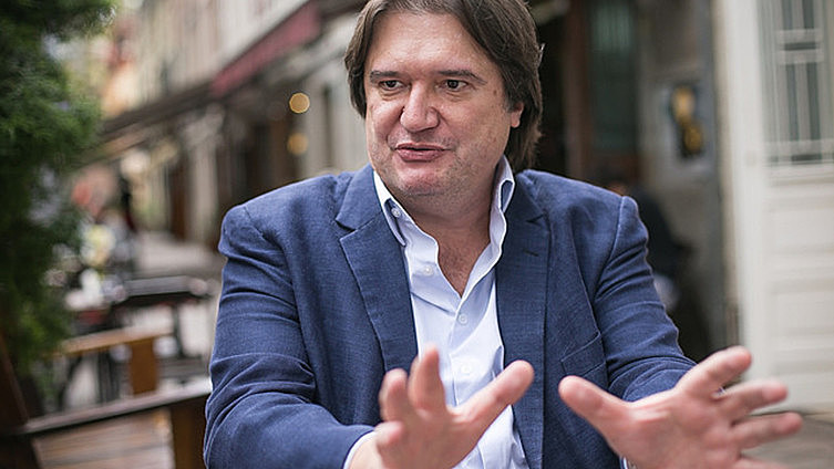 "É uma precipitação muito intensa que indica ser uma ação política e não jurídica"