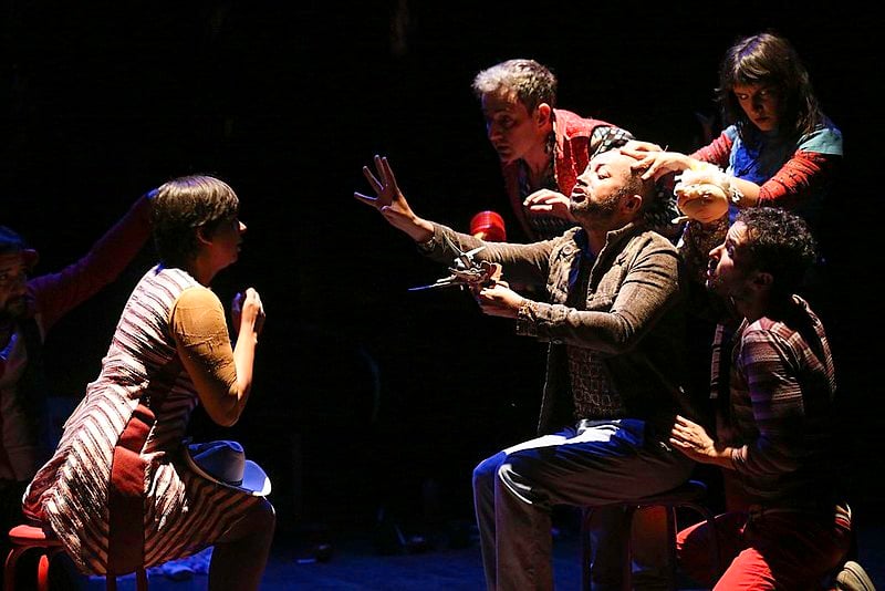 Abertura do Festival Nacional de Teatro Universitário do DF. Apresentação do grupo Novos Candangos, peça de Nelson Rodrigues, A Falecida