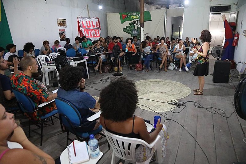 O Movimenta Cineclubes realiza também formação para quem deseja montar cineclube nos bairros