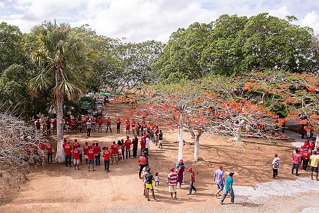 Centro Paulo Freire fica em área de 15 hectares sob litígio dentro do assentamento Normandia, em Caruaru (PE)