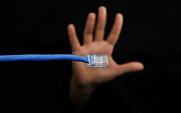 ‘Com limitação de banda larga, empresas terão mais lucro e usuários, menos cidadania’