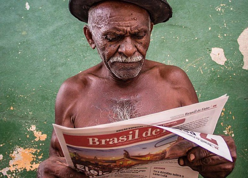 Atualmente, quatro estados possuem edições semanais do tabloide Brasil de Fato: Rio de Janeiro, Paraná, Pernambuco e Minas Gerais