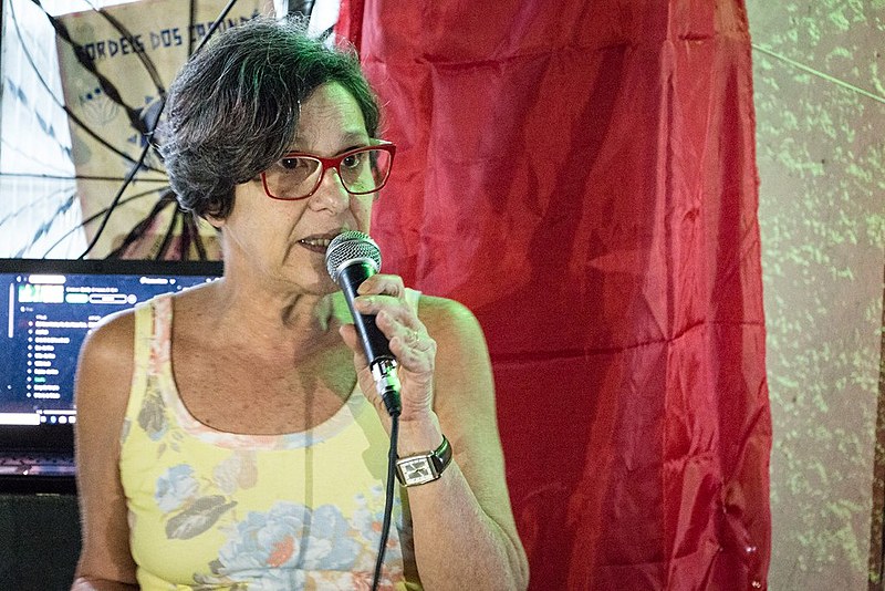 Myriam Salum resolveu entrar para a militância com mais de 60 anos, seguindo o exemplo de seu filho