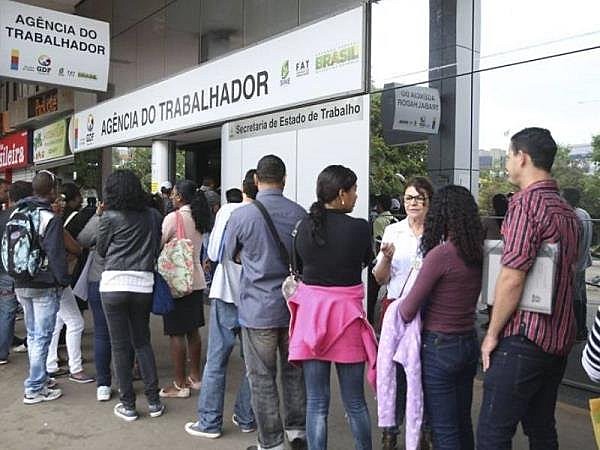 Para atender o interesse dos patrões, a reforma desfigurou a CLT e não resolveu a crise