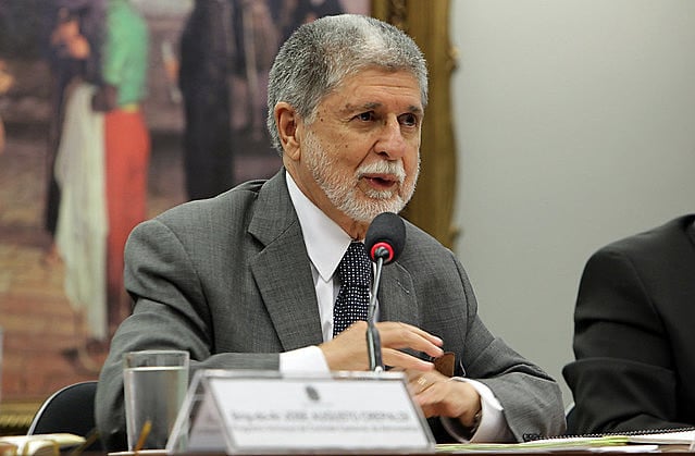 Según Amorim, Itamaraty [Cancillería] parece “un barco sin rumbo. O sea, con un rumbo equivocado, a punto del naufragio”