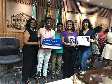 Cristina Dias recebe homenagem junto as outras mulheres negras da sua família Maria Pastora, Maria da Guia e Clara