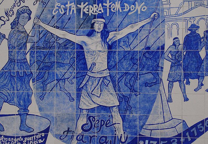 Fragmento do Memorial da Epopeia Riograndense em Porto Alegre (RS), obra de Danúbio Gonçalves