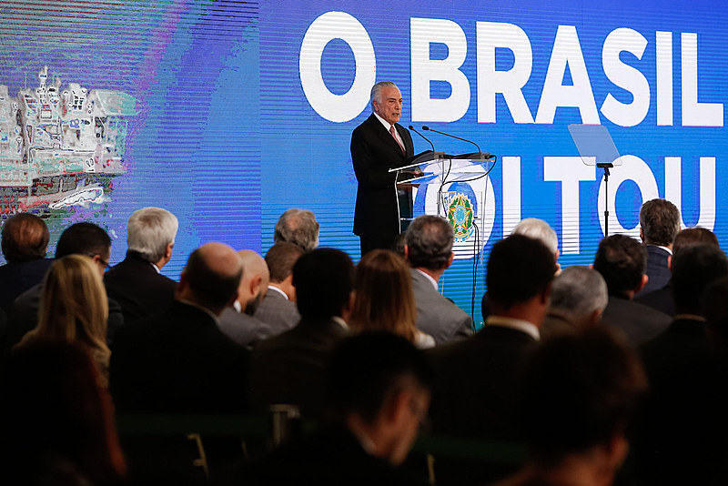 O presidente Michel Temer comemorar os dois anos de seu governo totalmente ilegítimo é uma piada de mal gosto