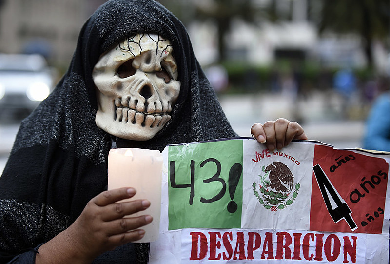 43 estudantes estão desaparecidos deste a noite de 26 de setembro de 2014