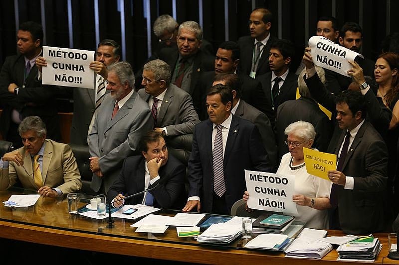Câmara vota novamente urgência para reforma trabalhista