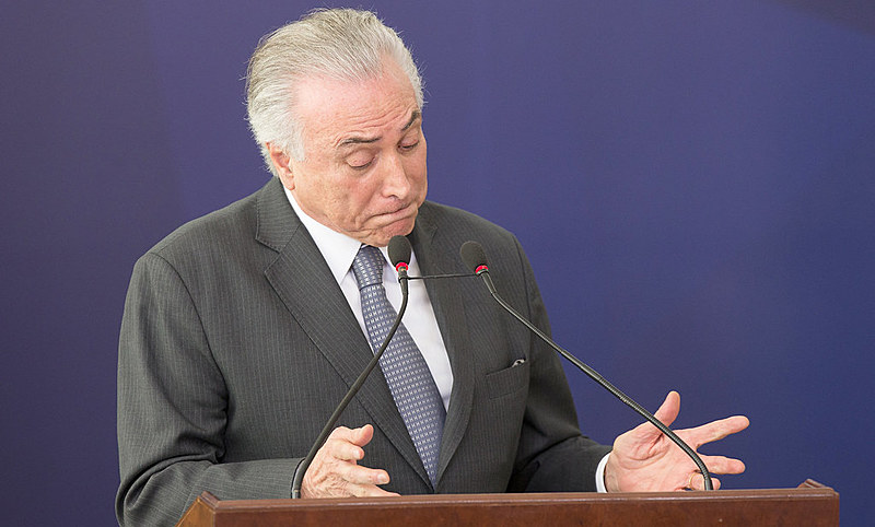 O que essa gente tem em mente, não se sabe. A insanidade talvez seja a melhor resposta