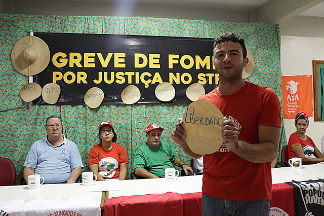 Caravan tour arrived at the camp where a hunger strike is being staged demanding justice from the Supreme Court