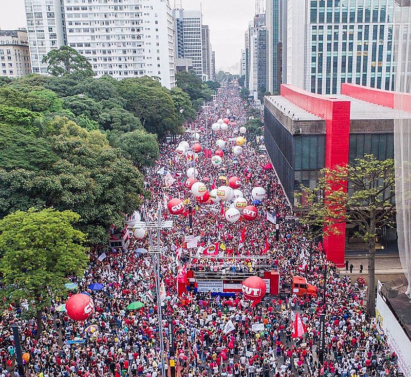 Protesto na Avenida Paulista no dia 15 de março reuniu cerca de 200 mil pessoas, segundo a organização
