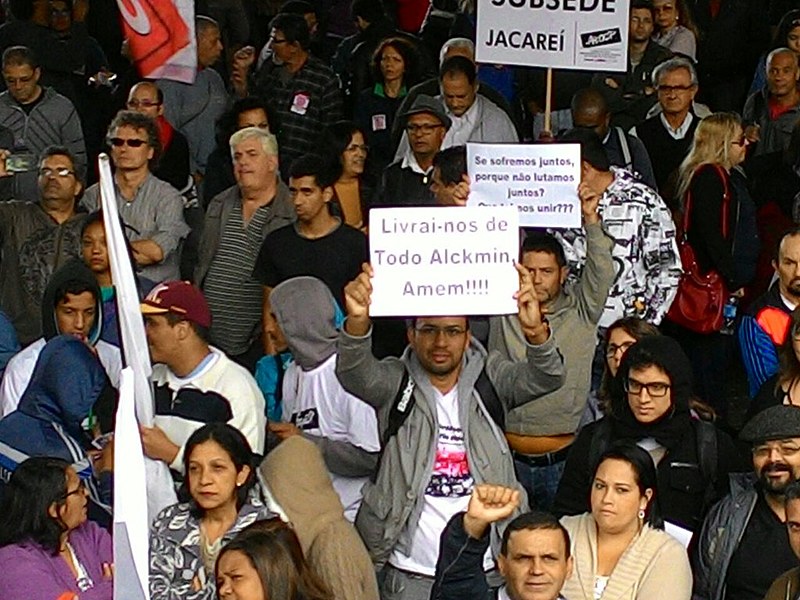 Há dois anos sem aumento, os professores da rede estadual de SP estão sem aumento