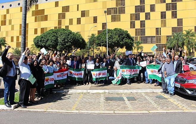 Mobilização dos agricultores reduziu as maldades previstas no texto original