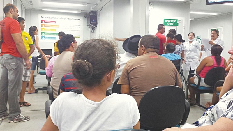 Francimones Rolim de Albuquerque anunciou sua exoneração do cargo de chefia da Secretaria Municipal de Saúde