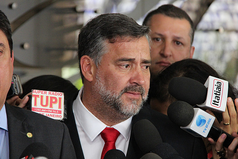 Deputado Paulo Pimenta (PT-RS) durante coletiva sobre o ajuizamento da petição junto à OEA