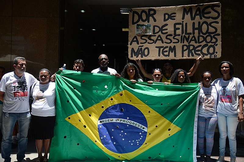 O caso Costa Barros, em que cinco jovens foram metralhados dentro de um carro, ocorreu em novembro de 2015