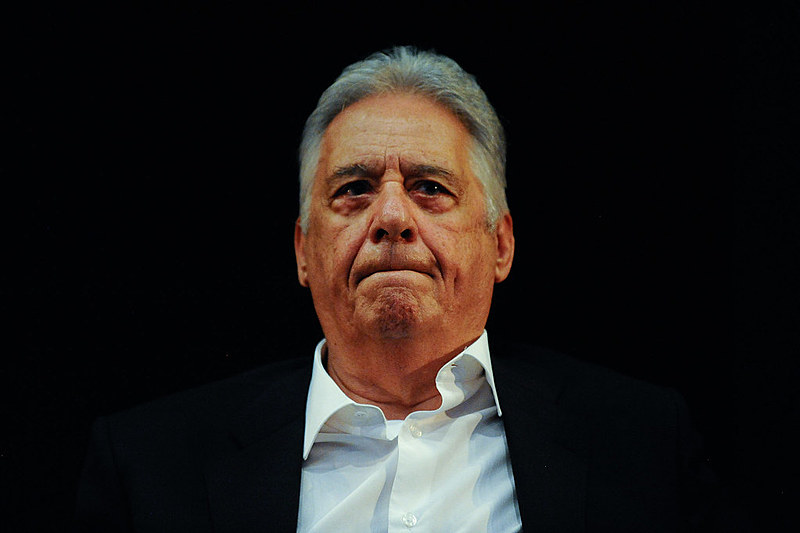 FHC se esquece que deve a sua eleição ao apoio que obteve da mídia comercial, um verdadeiro partido político