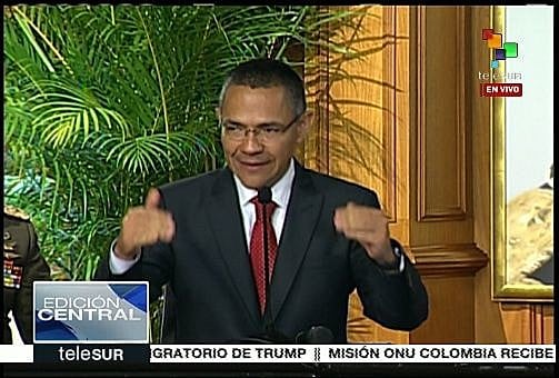 O Ministro da Comunicação e Informação, Ernesto Villegas, anunciou que o ataque está sob investigação