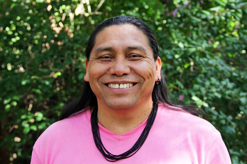 Escritor infanto-juvenil Daniel Munduruku vencedor do prêmio Jabui em 2017 e diretor do UKA