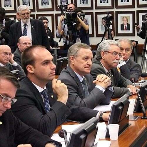 O presidente da CPI, deputado Alceu Moreira (PMDB-RS), gastou quase meio milhão de reais (R$ 476 mil) de cota parlamentar