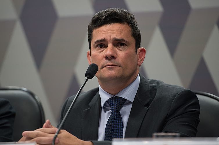 Mensagens mostram que Sérgio Moro esteve como líder da operação