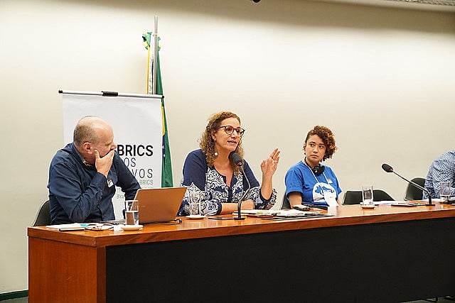 Brazilian congresswoman Jandira Feghali was one of the participants of this morning’s discussion panel