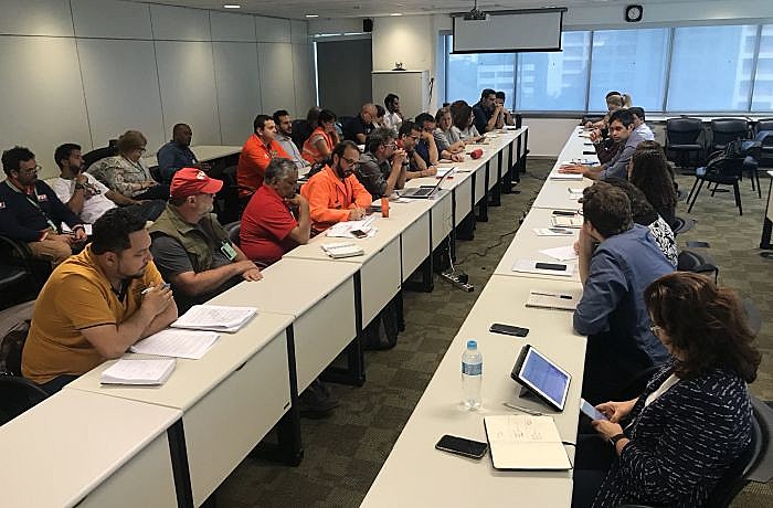 Uma das motivações é o momento de desmonte pelo qual a Petrobras vem enfrentando, junto com os descumprimentos de acordos coletivos antigos
