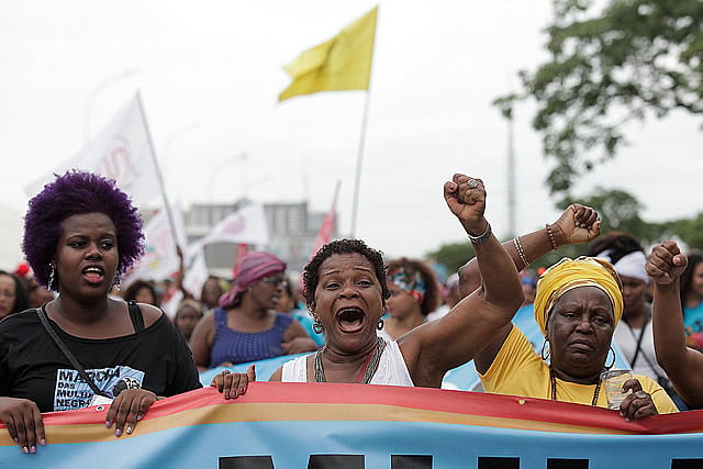 El día de la Mujer Afrolatinoamericana y Afrocaribeña y el Día del Orgullo Crespo, miles de mujeres negras toman las calles en marcha