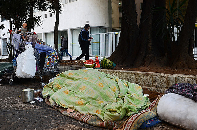 "We are witnessing a clear increase in the number of homeless people in Brazilian cities"