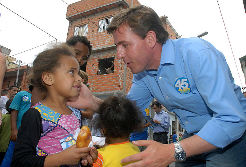 Moradores reclamam da falta de diálogo com o prefeito Orlando Morando (PSDB)