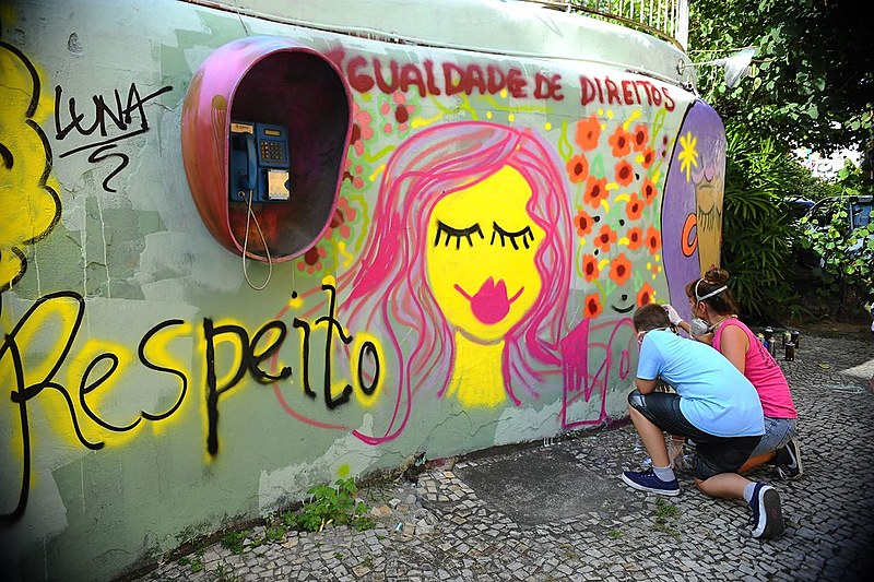 No Brasil, metade das mulheres entrevistadas afirmou já ter sido seguida nas ruas e 44% já tiveram seus corpos tocados