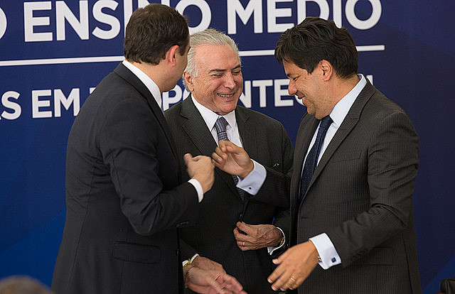 El gobierno Temer también edito una medida que reestructura la enseñanza media en Brasil