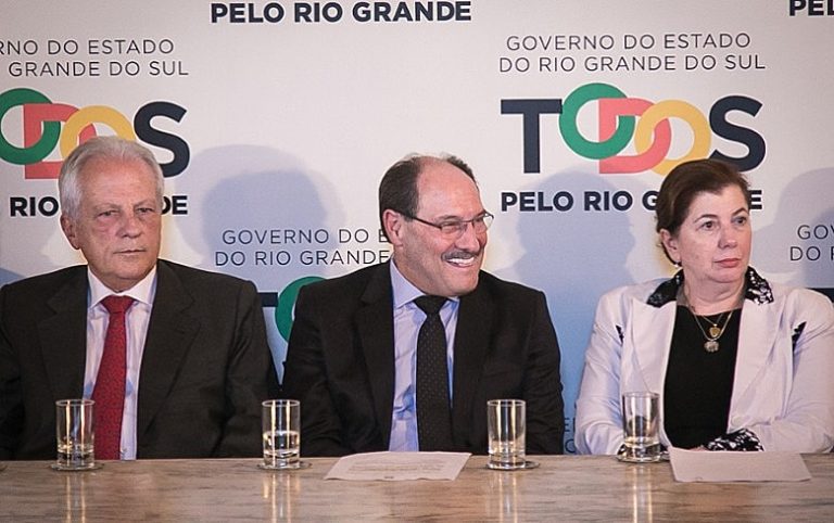 Ivo Sartori anuncia extinção de fundações, demissões e privatizações