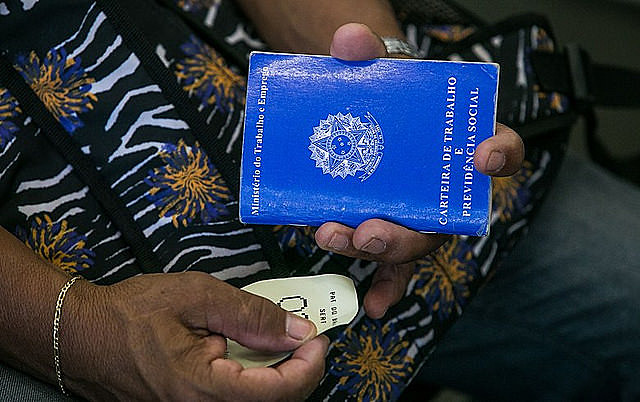 Estudio destaca la baja presencia de personas negras en cargos de jefatura
