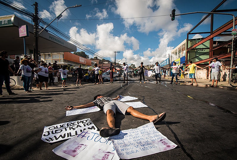 Os impactos do programa bolsonarista agravam ainda mais as principais contradições econômicas e políticas na vida da juventude no Brasil