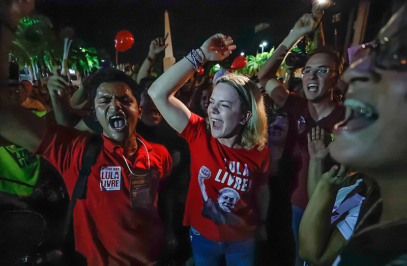 Presidenta do PT, a senadora Gleisi Hoffmann é a principal porta-voz de Lula, preso há mais de dois meses em Curitiba