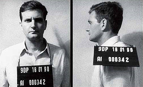 Crivella foi fichado e preso pela Polícia Civil após tentar despejar à força uma família
