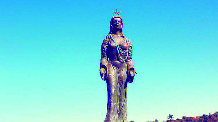 Estátua de Yemanjá é uma dos únicos três monumentos em homenagem à cultura negra que existem em Belo Horizonte