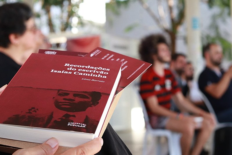 Edição de relançamento do romance de Lima Barreto
