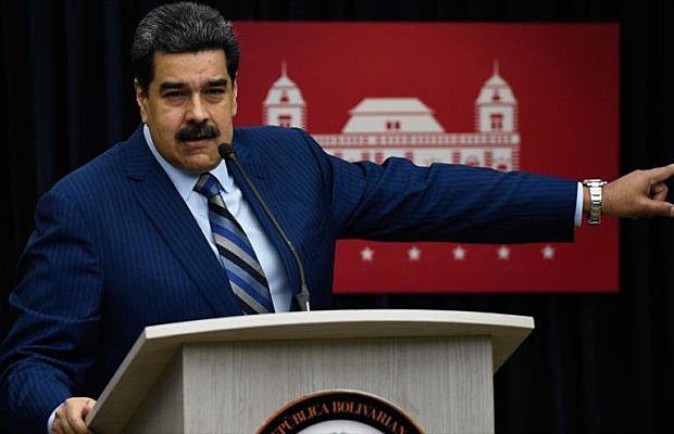 Ao rechaçar o convite, Maduro afirmou que "jamais compareceria à posse de um presidente que é expressão da intolerância, do fascismo"